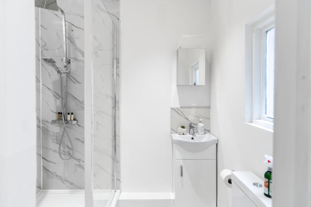 Livestay-Modern Studio Rooms In Zone 2 ลอนดอน ภายนอก รูปภาพ