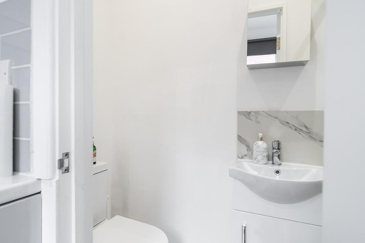Livestay-Modern Studio Rooms In Zone 2 ลอนดอน ภายนอก รูปภาพ