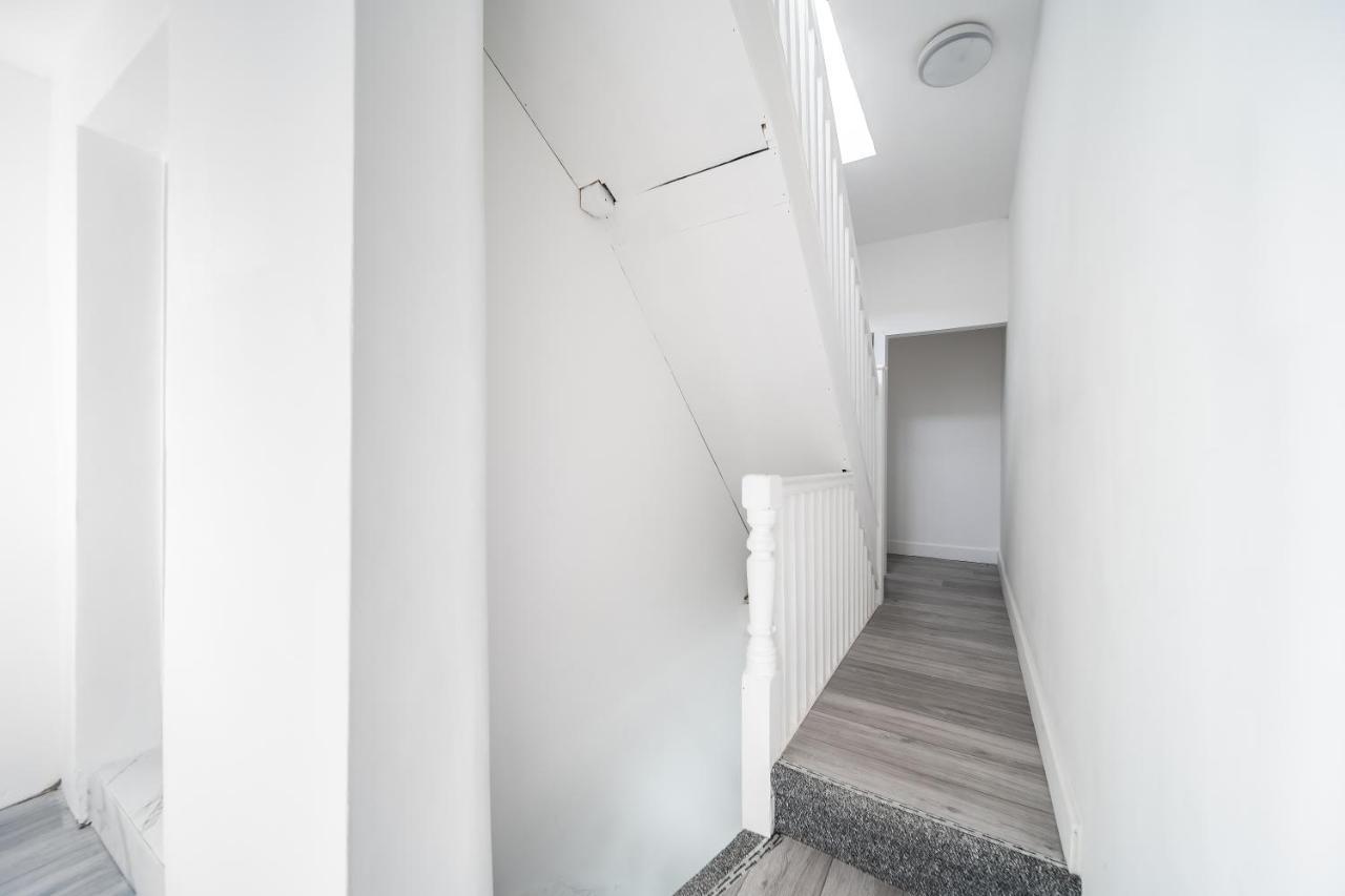 Livestay-Modern Studio Rooms In Zone 2 ลอนดอน ภายนอก รูปภาพ